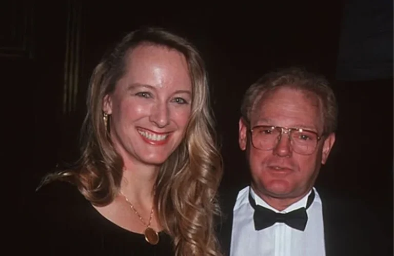 Helen Beth Duntz Age, Bio/Wiki, Career, Husband, Net Worth